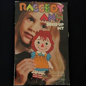 Vintage 1967 Colorforms Raggedy Ann Dress-Up Kit
